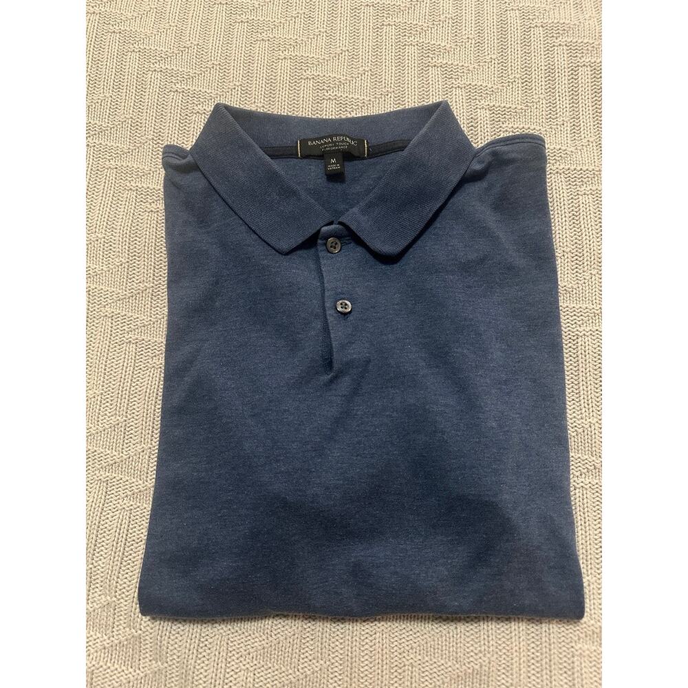 Banana Republic blue performance polo size M